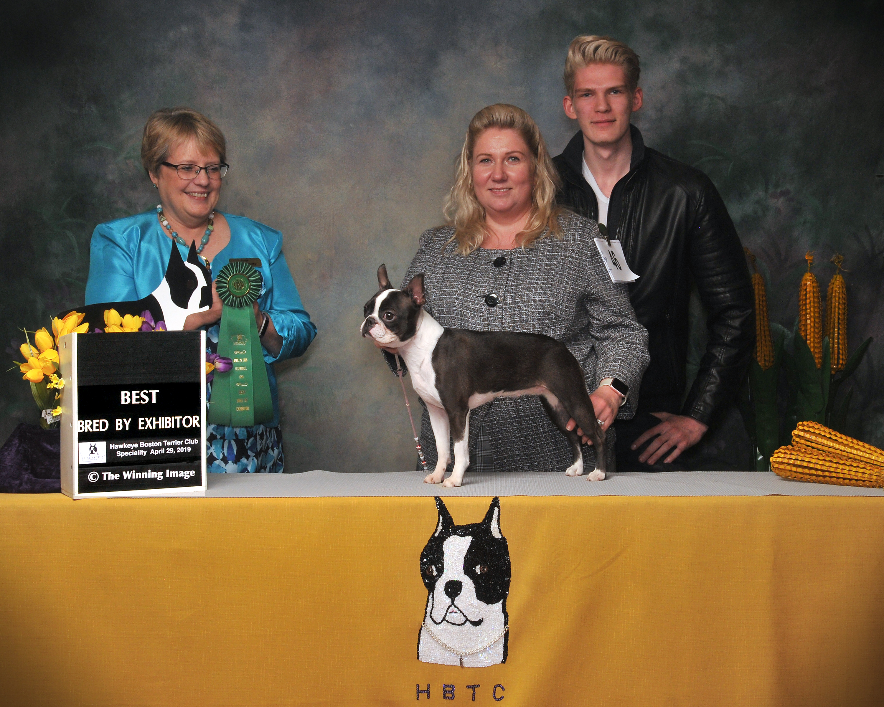 Best Bred By Exhibitor Monday